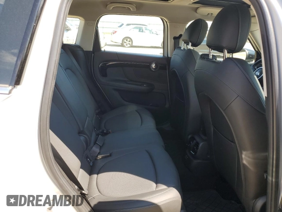 2023 MINI Countryman Cooper S с VIN WMZ83BR0XP3P64178, выставлен на аукционе Copart как лот 58123455 с пробегом 30 379 миль миль и Списание • Salvage title. История ставок и продаж доступна на DreamBid. Изображение 10.