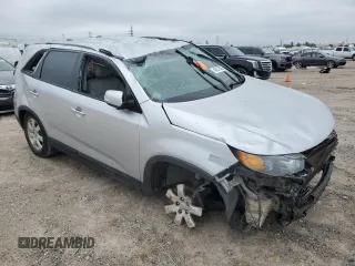 2013 Kia Sorento LX with VIN 5XYKT4A27DG422676, listed as a Copart auction lot 46057525 with 93,486 mi miles and Non Repairable. Bid and sale history available at carsss.com. Image 4.