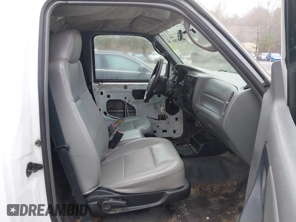 2006 Ford Ranger XL with VIN 1FTYR10D56PA85497, listed as a IAAI auction lot 41851389 with 198,399 mi miles and . Bid and sale history available at DreamBid. Image 5.
