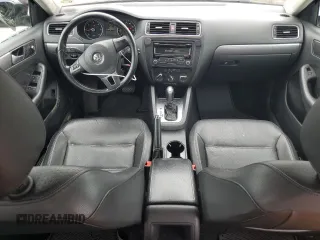 2014 Volkswagen Jetta TDI w/Premium with VIN 3VWLL7AJ0EM307240, listed as a Copart auction lot 59022185 with 104,600 mi miles and Salvage title. Bid and sale history available at DreamBid. Image 8.