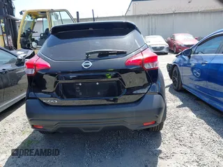 2018 Nissan Kicks S with VIN 3N1CP5CUXJL532514, listed as a IAAI auction lot 41919694 with 30,431 mi miles and . Bid and sale history available at carsss.com. Image 17.