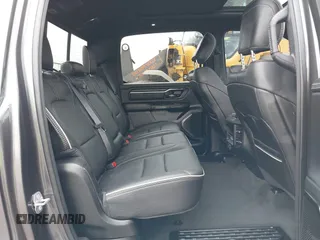 2022 Ram 1500 Limited z VIN 1C6SRFHM6NN134716, wystawiony jako IAAI lot #42250431 z przebiegiem 12 051 mil mil oraz . Historia ofert i sprzedaży dostępna na DreamBid. Obrazek 8.