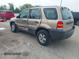 2007 Ford Escape XLS with VIN 1FMYU02Z37KA07375, listed as a IAAI auction lot 42452709 with 201,316 mi miles and . Bid and sale history available at DreamBid. Image 3.