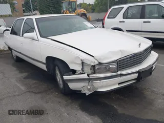 1994 Cadillac DeVille z VIN 1G6KD52B5RU258239, wystawiony jako IAAI lot #42443870 z przebiegiem 142 573 mil mil oraz . Historia ofert i sprzedaży dostępna na DreamBid. Obrazek 1.