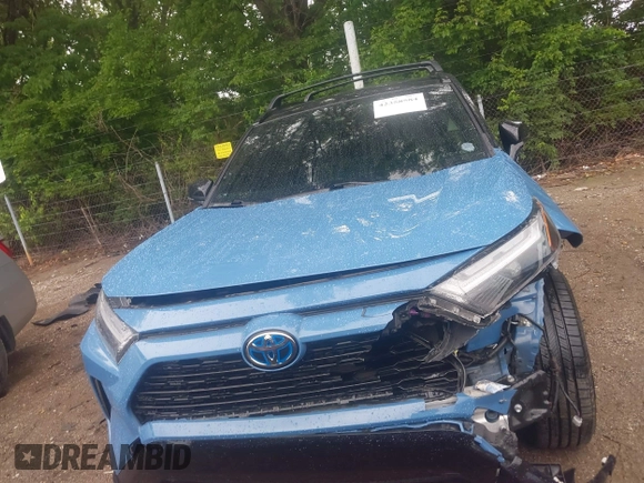 2022 Toyota RAV4 Hybrid XSE with VIN JTME6RFV7ND527447, listed as a IAAI auction lot 42358584 with 50,394 mi miles and . Bid and sale history available at DreamBid. Image 12.