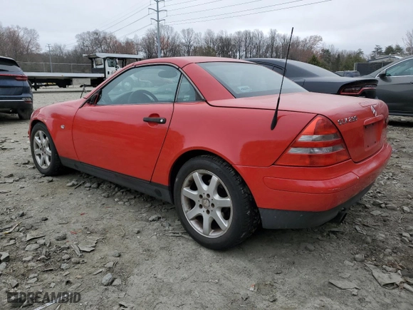 1999 Mercedes-Benz SLK-Class with VIN WDBKK47F6XF097148, listed as a Copart auction lot 47929505 with 172,913 mi miles and Salvage Title. Bid and sale history available at carsss.com. Image 2.