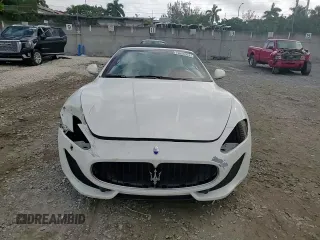 2015 Maserati GranTurismo Sport z VIN ZAM45VMA2F0154541, wystawiony jako Copart lot #79026524 z przebiegiem 38 791 mil mil oraz Nie do naprawy • Non repairable. Historia ofert i sprzedaży dostępna na DreamBid. Obrazek 14.