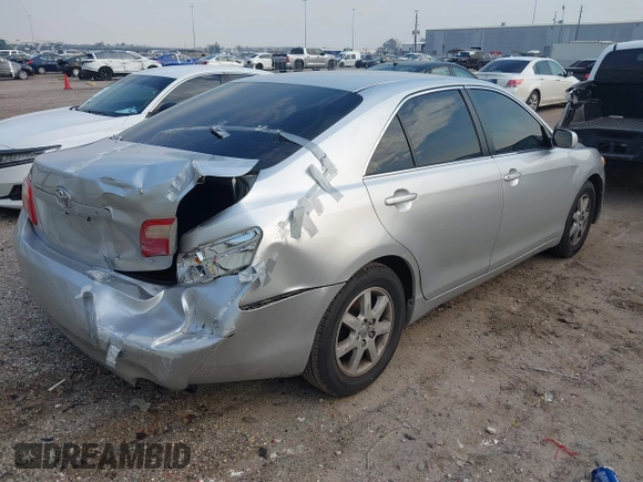 2008 Toyota Camry LE with VIN 4T4BE46K68R042236, listed as a IAAI auction lot 41692420 with 212,750 mi miles. Bid and sale history available at carsss.com. Image 4.