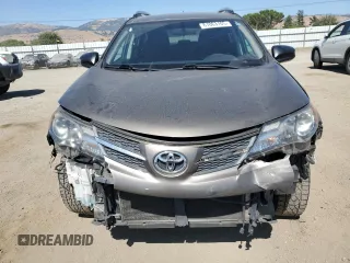 2015 Toyota RAV4 LE with VIN 2T3BFREV2FW230417, listed as a Copart auction lot 61063105 with 138,480 mi miles and Salvage title. Bid and sale history available at DreamBid. Image 5.