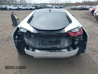 2016 BMW i8 with VIN WBY2Z2C53GV675600, listed as a IAAI auction lot 42079477 with 26,756 mi miles. Bid and sale history available at carsss.com. Image 16.