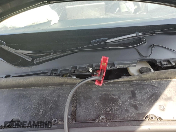 2024 Tesla Model Y с VIN 7SAYGDED1RF092027, выставлен на аукционе Copart как лот 62330775 с пробегом 22 010 миль миль и Списание • Salvage title. История ставок и продаж доступна на DreamBid. Изображение 11.