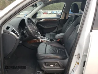 2015 Audi Q5 Premium Plus z VIN WA1LFAFP8FA092185, wystawiony jako Copart lot #48716485 z przebiegiem 57 514 mil mil oraz Szkody całkowita. Historia ofert i sprzedaży dostępna na DreamBid. Obrazek 7.