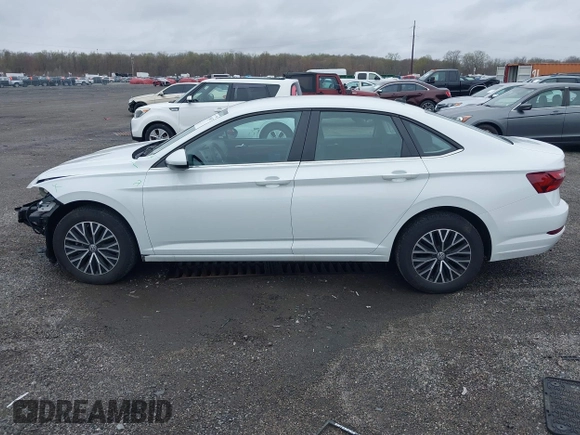 2021 Volkswagen Jetta S z VIN 3VWC57BU7MM098161, wystawiony jako IAAI lot #41954687 z przebiegiem 42 161 mil mil oraz . Historia ofert i sprzedaży dostępna na DreamBid. Obrazek 15.