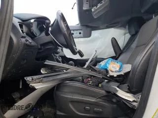 2018 Chevrolet Trax LT with VIN KL7CJPSB4JB714279, listed as a Copart auction lot 84242284 with 83,942 mi miles and Salvage Title. Bid and sale history available at carsss.com. Image 7.