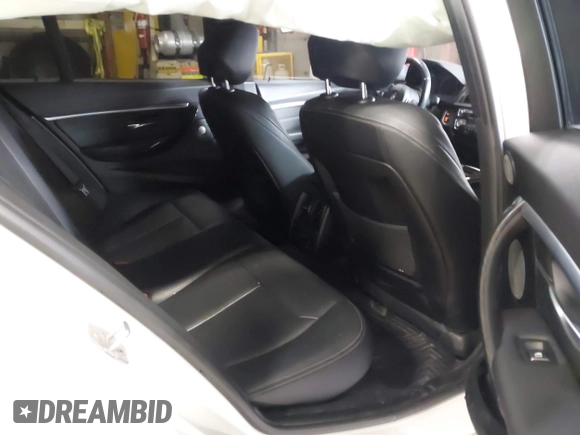 2017 BMW 3 Series 340i xDrive with VIN WBA8B7G55HNU37351, listed as a IAAI auction lot 41613308 with 102,280 mi miles and . Bid and sale history available at DreamBid. Image 8.