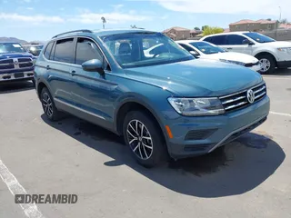 2021 Volkswagen Tiguan SE z VIN 3VV3B7AX5MM146829, wystawiony jako IAAI lot #42085993 z przebiegiem 34 526 mil mil oraz . Historia ofert i sprzedaży dostępna na DreamBid. Obrazek 1.