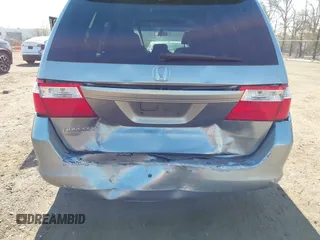 2006 Honda Odyssey EX-L with VIN 5FNRL38696B077792, listed as a IAAI auction lot 42048793 with 149,868 mi miles and . Bid and sale history available at carsss.com. Image 6.