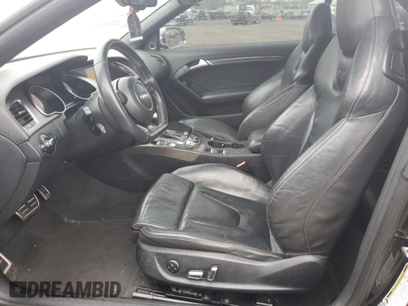 2013 Audi S5 Premium Plus z VIN WAUCGAFHXDN007684, wystawiony jako Copart lot #49976475 z przebiegiem 59 301 mil mil oraz Szkody całkowita. Historia ofert i sprzedaży dostępna na DreamBid. Obrazek 7.