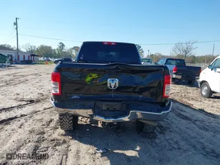 2020 Ram 2500 Big Horn with VIN 3C6UR5DL3LG159756, listed as a IAAI auction lot 41672866 with 89,417 mi miles. Bid and sale history available at carsss.com. Image 6.