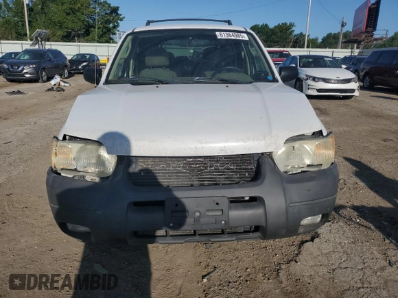 2004 Ford Escape XLT with VIN 1FMYU93104KA32047, listed as a Copart auction lot 61364985 with 160,822 mi miles and Salvage title. Bid and sale history available at DreamBid. Image 5.