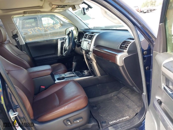 2019 Toyota 4Runner SR5 with VIN JTEBU5JR2K5651204, listed as a IAAI auction lot 40534312 with 110,368 mi miles. Bid and sale history available at carsss.com. Image 5.