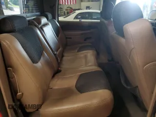 2004 Chevrolet Avalanche Z71 with VIN 3GNEK12T54G295232, listed as a Copart auction lot 59736585 with 210,874 mi miles and Salvage title. Bid and sale history available at DreamBid. Image 10.