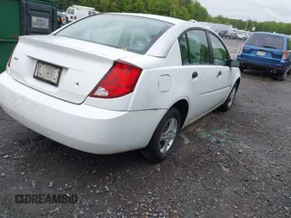 2003 Saturn ION ION 1 z VIN 1G8AG52F13Z158386, wystawiony jako IAAI lot #42328680 z przebiegiem 52 911 mil mil oraz . Historia ofert i sprzedaży dostępna na DreamBid. Obrazek 4.
