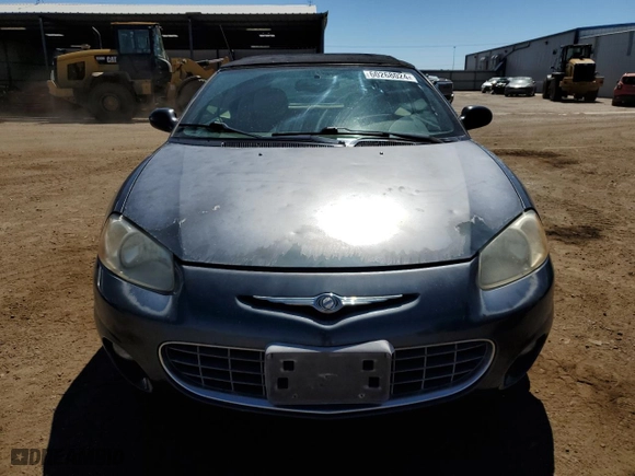2001 Chrysler Sebring Limited with VIN 1C3EL65U31N638098, listed as a Copart auction lot 60268024 with 112,269 mi miles and Clean Title. Bid and sale history available at carsss.com. Image 5.