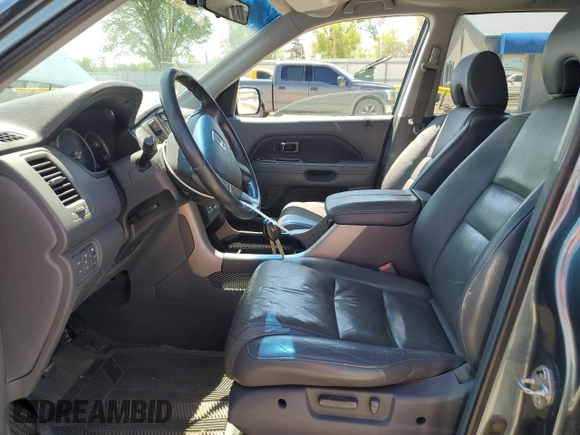 2006 Honda Pilot EX-L with VIN 5FNYF28546B045353, listed as a Copart auction lot 53646695 with 107,325 mi miles and Salvage Title. Bid and sale history available at DreamBid. Image 7.