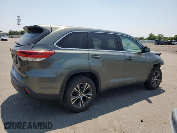 2018 Toyota Highlander LE with VIN 5TDBZRFH7JS876692, listed as a Copart auction lot 63097325 with 95,080 mi miles and Salvage title. Bid and sale history available at DreamBid. Image 3.