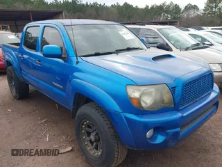 2009 Toyota Tacoma PreRunner with VIN 3TMJU62N89M086883, listed as a IAAI auction lot 41451470 with 226,002 mi miles. Bid and sale history available at carsss.com. Image 1.