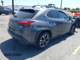 2022 Lexus UX 200 с VIN JTHX3JBH7N2055392, выставлен на аукционе IAAI как лот 42282895 с пробегом 46 776 миль миль и . История ставок и продаж доступна на DreamBid. Изображение 4.
