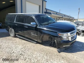 2017 Chevrolet Suburban Premier with VIN 1GNSCJKC8HR241056, listed as a Copart auction lot 48263355 with 201,232 mi miles and Clean Title. Bid and sale history available at carsss.com. Image 4.