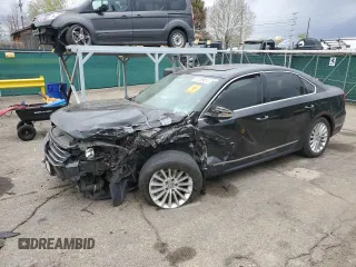 2016 Volkswagen Passat SE z VIN 1VWBT7A39GC028869, wystawiony jako Copart lot #55269655 z przebiegiem Nie podano mil oraz Szkoda całkowita • Salvage title. Historia ofert i sprzedaży dostępna na DreamBid. Obrazek 1.