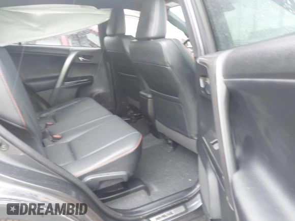 2017 Toyota RAV4 SE с VIN 2T3JFREV7HW669529, выставлен на аукционе IAAI как лот 42155284 с пробегом 64 272 миль миль и . История ставок и продаж доступна на DreamBid. Изображение 8.