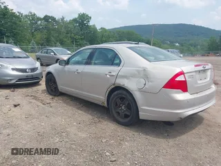 2010 Ford Fusion SE with VIN 3FAHP0HA4AR413882, listed as a IAAI auction lot 42447529 with 81,100 mi miles and . Bid and sale history available at DreamBid. Image 3.