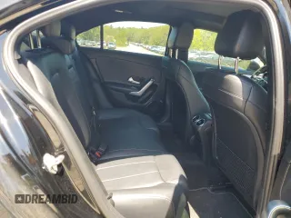 2019 Mercedes-Benz A 220 z VIN WDD3G4FB4KW018452, wystawiony jako Copart lot #56831795 z przebiegiem 110 823 mil mil oraz Czysty tytuł • Clean title. Historia ofert i sprzedaży dostępna na DreamBid. Obrazek 10.