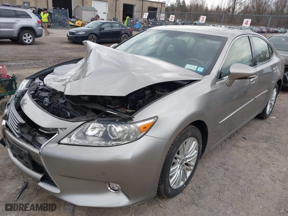 2015 Lexus ES 350 with VIN JTHBK1GG4F2204307, listed as a IAAI auction lot 42025964 with 98,095 mi miles. Bid and sale history available at carsss.com. Image 17.