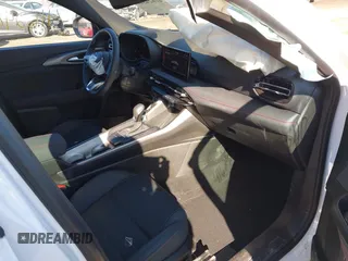 2024 Dodge Hornet GT z VIN ZACNDFAN4R3A39440, wystawiony jako IAAI lot #41624840 z przebiegiem 12 889 mil mil oraz . Historia ofert i sprzedaży dostępna na DreamBid. Obrazek 5.