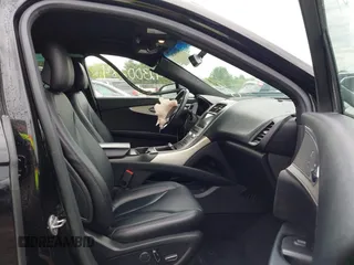2018 Lincoln MKX Premiere z VIN 2LMPJ8JR0JBL20443, wystawiony jako IAAI lot #42300284 z przebiegiem 71 186 mil mil oraz . Historia ofert i sprzedaży dostępna na DreamBid. Obrazek 5.