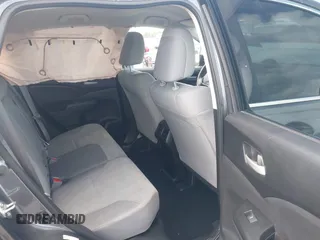 2015 Honda CR-V LX with VIN 2HKRM3H34FH510312, listed as a IAAI auction lot 41952816 with 111,712 mi miles and . Bid and sale history available at carsss.com. Image 8.