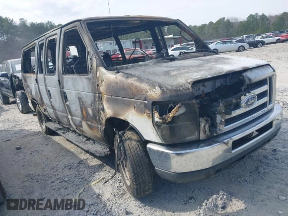 2013 Ford Econoline Passenger XL z VIN 1FBNE3BL9DDA84189, wystawiony jako IAAI lot #41685139 z przebiegiem Nie podano mil oraz . Historia ofert i sprzedaży dostępna na DreamBid. Obrazek 1.