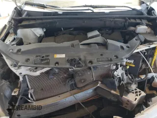 2019 Toyota Highlander LE z VIN 5TDZZRFH1KS367536, wystawiony jako Copart lot #55051045 z przebiegiem 67 732 mil mil oraz Szkoda całkowita • Salvage title. Historia ofert i sprzedaży dostępna na DreamBid. Obrazek 11.