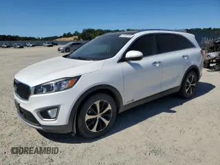 2017 Kia Sorento EX with VIN 5XYPHDA5XHG303074, listed as a Copart auction lot 61449155 with 140,245 mi miles and Salvage title. Bid and sale history available at DreamBid. Image 1.