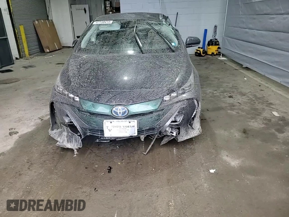 2017 Toyota Prius Plus z VIN JTDKARFP0H3043682, wystawiony jako Copart lot #47738415 z przebiegiem 15 101 mil mil oraz Szkoda całkowita • Salvage title. Historia ofert i sprzedaży dostępna na DreamBid. Obrazek 10.