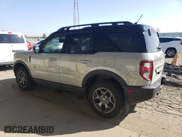 2021 Ford Bronco Sport Badlands z VIN 3FMCR9D94MRA87158, wystawiony jako Copart lot #61389124 z przebiegiem 26 131 mil mil oraz Nie do naprawy • Non repairable. Historia ofert i sprzedaży dostępna na DreamBid. Obrazek 2.