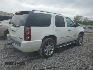 2013 GMC Yukon Denali with VIN 1GKS1EEF2DR279005, listed as a Copart auction lot 70446104 with 209,564 mi miles and Salvage Title. Bid and sale history available at carsss.com. Image 3.
