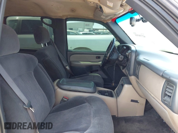 2002 Chevrolet Avalanche with VIN 3GNEC13T62G311995, listed as a IAAI auction lot 42739395 with 260,105 mi miles and . Bid and sale history available at DreamBid. Image 5.