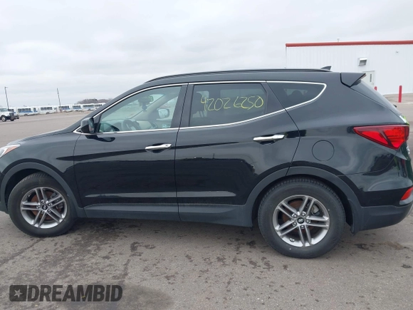 2017 Hyundai Santa Fe Sport 2.4L with VIN 5NMZU3LB1HH044093, listed as a IAAI auction lot 42026250 with 92,077 mi miles. Bid and sale history available at carsss.com. Image 14.
