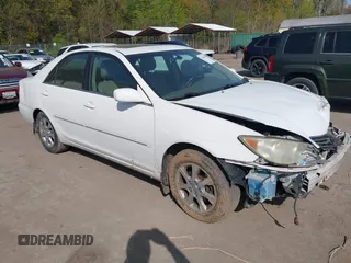 2005 Toyota Camry LE with VIN JTDBF30K650165746, listed as a IAAI auction lot 42066944 with 205,829 mi miles and . Bid and sale history available at DreamBid. Image 1.